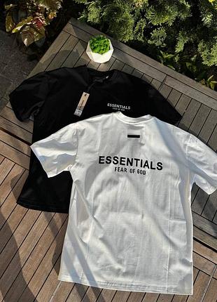 Футболка essentials