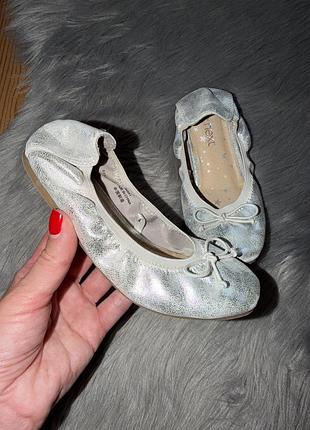 Ідеальні трендові стильні балетки туфлі на дівчинку р.28/29 next