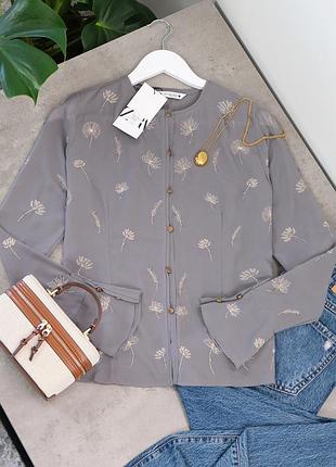 Блуза с вышивкой одуванчика zara