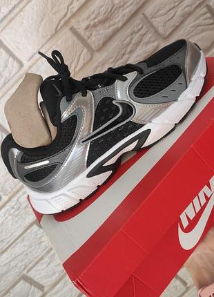 Nike v5 rnr 38 устілка 24.5