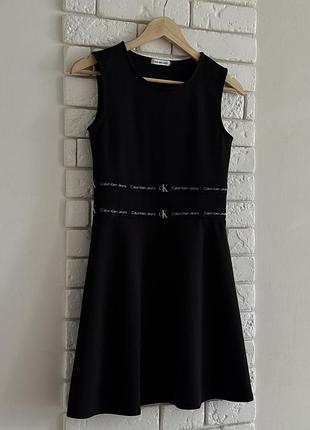 Сукня calvin klein 6