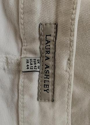 Классические белые джинсы laura ashley - 5 карманов. размер 16 (50-52). средняя посадка
