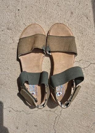 Босоніжки сандалі skechers bobs 39-40