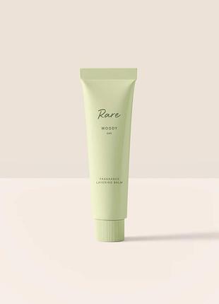 Парфюмированный бальзам для тела rare beauty fragrance layering balm woody oak