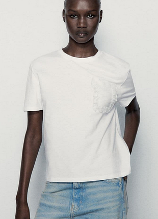 Базовая белая футболка zara с карманом из органзы xs-s