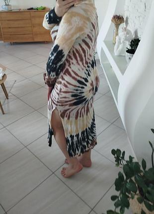 Лляна сукня на гудзиках