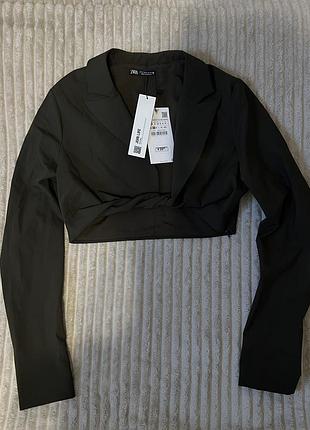 Цікавий вкорочений піджак zara зара