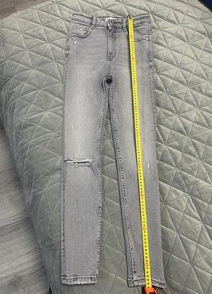 Джинси zara вузькі розмір s