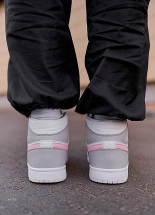 Nike air jordan 1 retro high grey pink