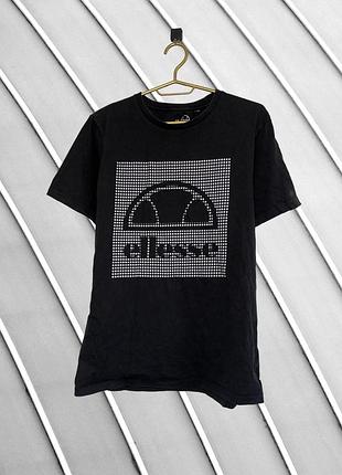 Чоловіча чорна футболка ellesse m оригінал базова футболка з логотипом пряма бавовняна футболка еллес стан відмінний спортивна літня чорна 46 48