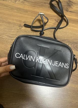 Сумка від calvin klein. оригінал