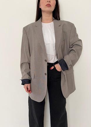 Шерстяной пиджак из мужского плеча zara