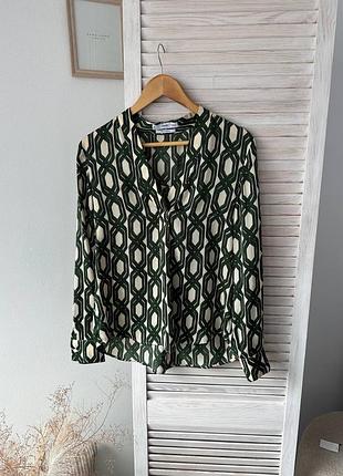 Блуза с симметричным принтом mango