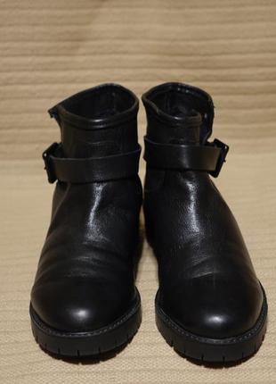 Шикарні утеплені чорні м'які шкіряні чоботи noiz швейцарія 41 р.4 фото