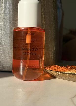Міст спрей phlur mango mood body & hair fragrance mist  яскравий фруктовий body & hair mist із соковитим манго