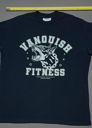 Плечі 58 см  vanquish fitness  size  l чорна щільна товста  футболка