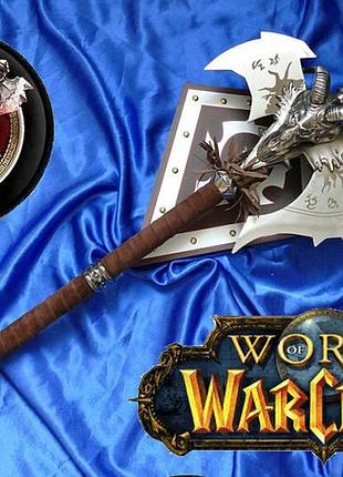 Топор призрачной скорби орка-берсерка (world of warcraft)