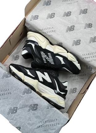 Женские кроссовки new balance 9060 черные с бежевым