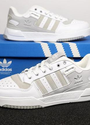 Кроссовки adidas 4