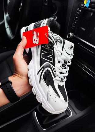 Жіночі кросівки new balance 530 білі з чорним