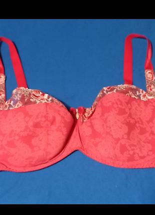 Бюстгальтер тонка чашка на косточках. 85/f, 38/f