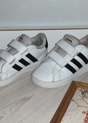 Детские кроссовки кеды adidas adidas grand court белые 27 размер стелька 17,5 см