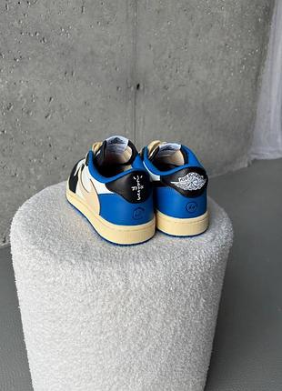 Nike air jordan 1 low fragment x travis scott