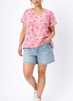 Яркая хлопковая футболка с цветочным принтом crew clothing company
размер: 16 (xl/xxl)