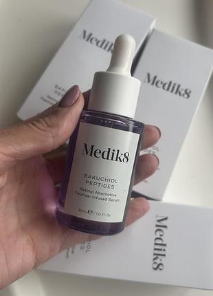 Пептидна сироватка з бакучіолом medik& bakuchiol peptides 30ml