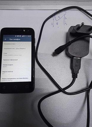 Мобільний телефон смартфон б/у alcatel pixi 4 4034d