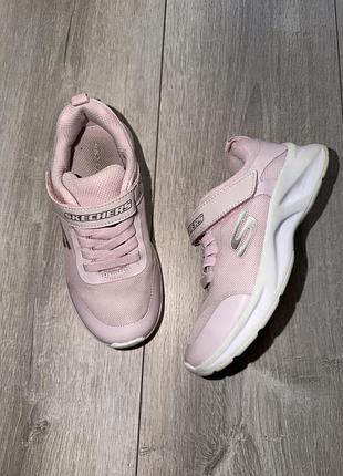 Skechers кроссовки