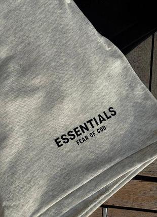 Шорти essentials 8
