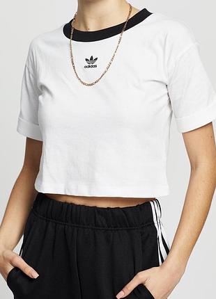 Футболка жіноча вкорочена adidas