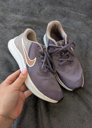 Кросівки жіночі nike розмір 39