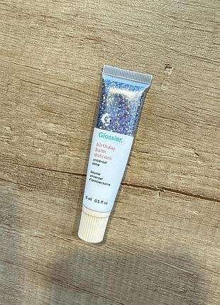 Бальзам для губ glossier birthday balm dotcom