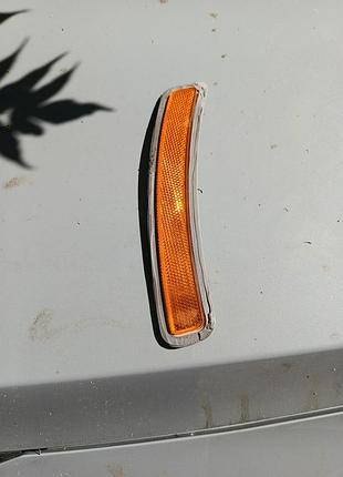 Відбивач бамперу зад bmw 4