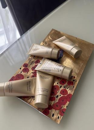 Пінка estée lauder re-nutriv rich foam cleanser для очищення шкіри обличчя  30 ml