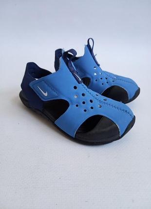 Босоножки nike
