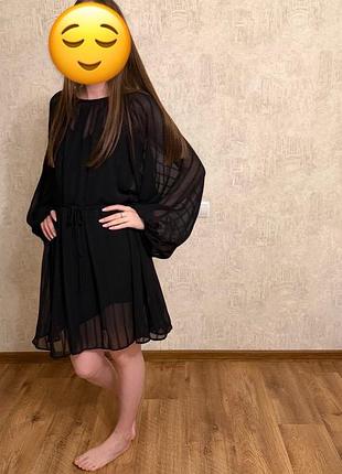 Сукня mango. нова