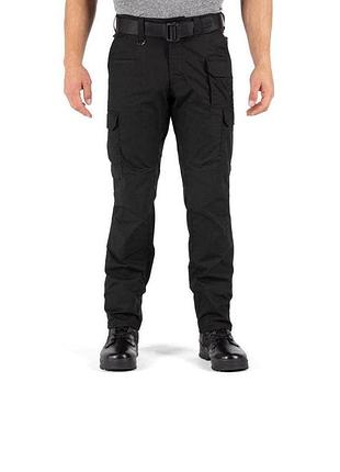 Карго брюки от бренда 5.11 tactical
