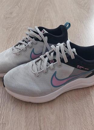 Nike downshifter 12,розмір 37,5