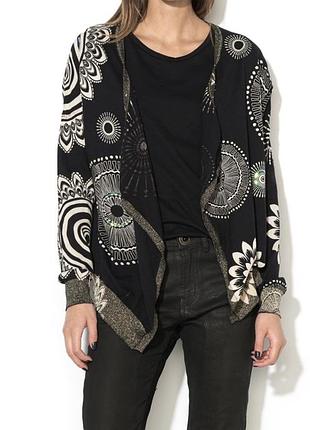 Кардиган від бренду desigual