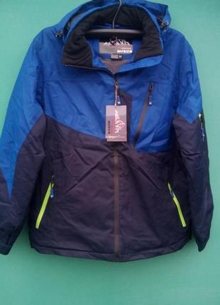 Куртка термо новая