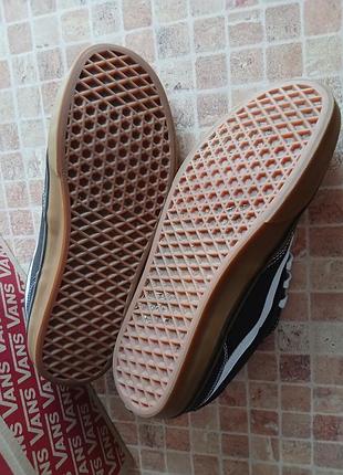 Vans brooklyn ls (9.5) 4