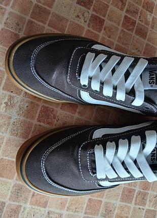 Vans brooklyn ls (9.5) 2