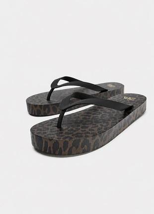 Жіночі в’єтнамки zara на платформі з леопардовим принтом