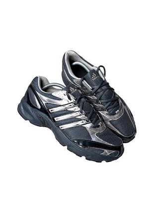 Вінтажні кросівки adidas 42 сірі унісекс