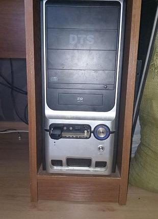 Продам компьютер рабочий ( системник). amd phenom ii ×x4. ram 16gb. hdd 750gb. win10, cdroom