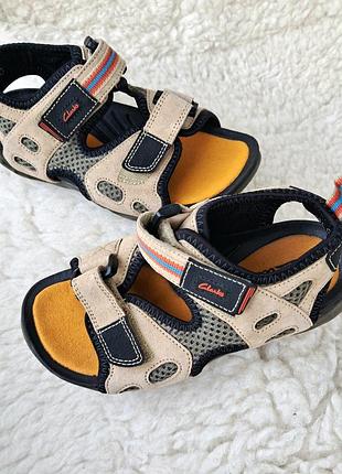 Босоножки "clarks ".