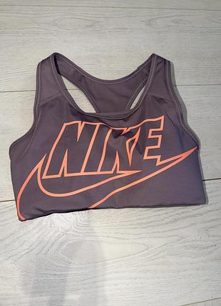 Жіночий спортивний топ новий nike s